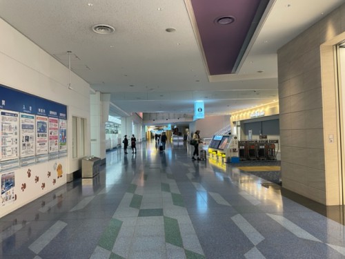 羽田空港国際線コンコース