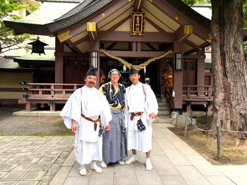 成りきってる3人！！